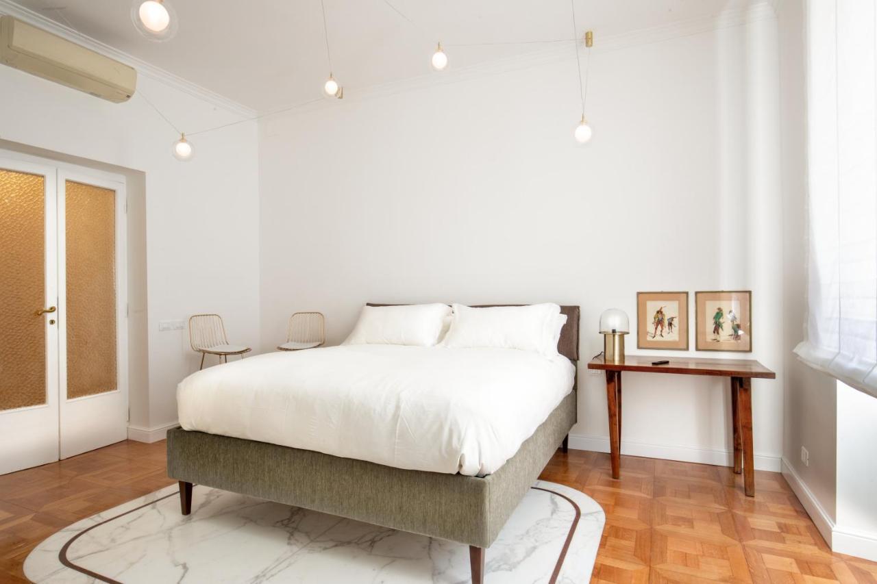 Casavignoni Luxury Apartment Near To Spanish Step Rome Buitenkant foto