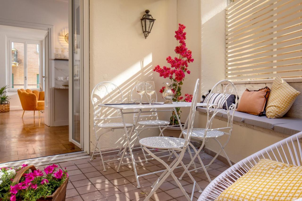 Casavignoni Luxury Apartment Near To Spanish Step Rome Buitenkant foto